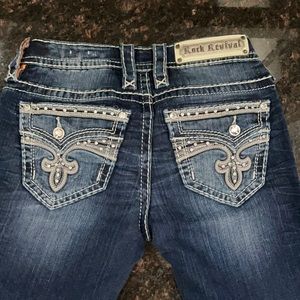 Buckle jeans